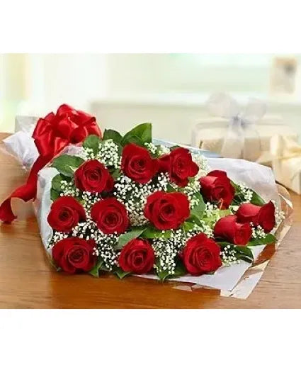 1 DOZEN WRAPPED ROSES WITH FILLERS