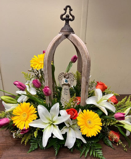 SYMPATHY ARCH WOODEN ARCH WITH FRESH FLOWERS